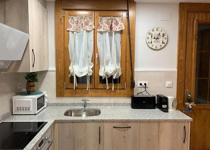 La Casa De La Colonia * Seira