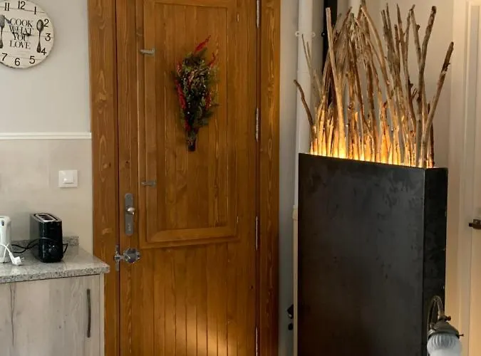 La Casa De La Colonia Feriehus Seira